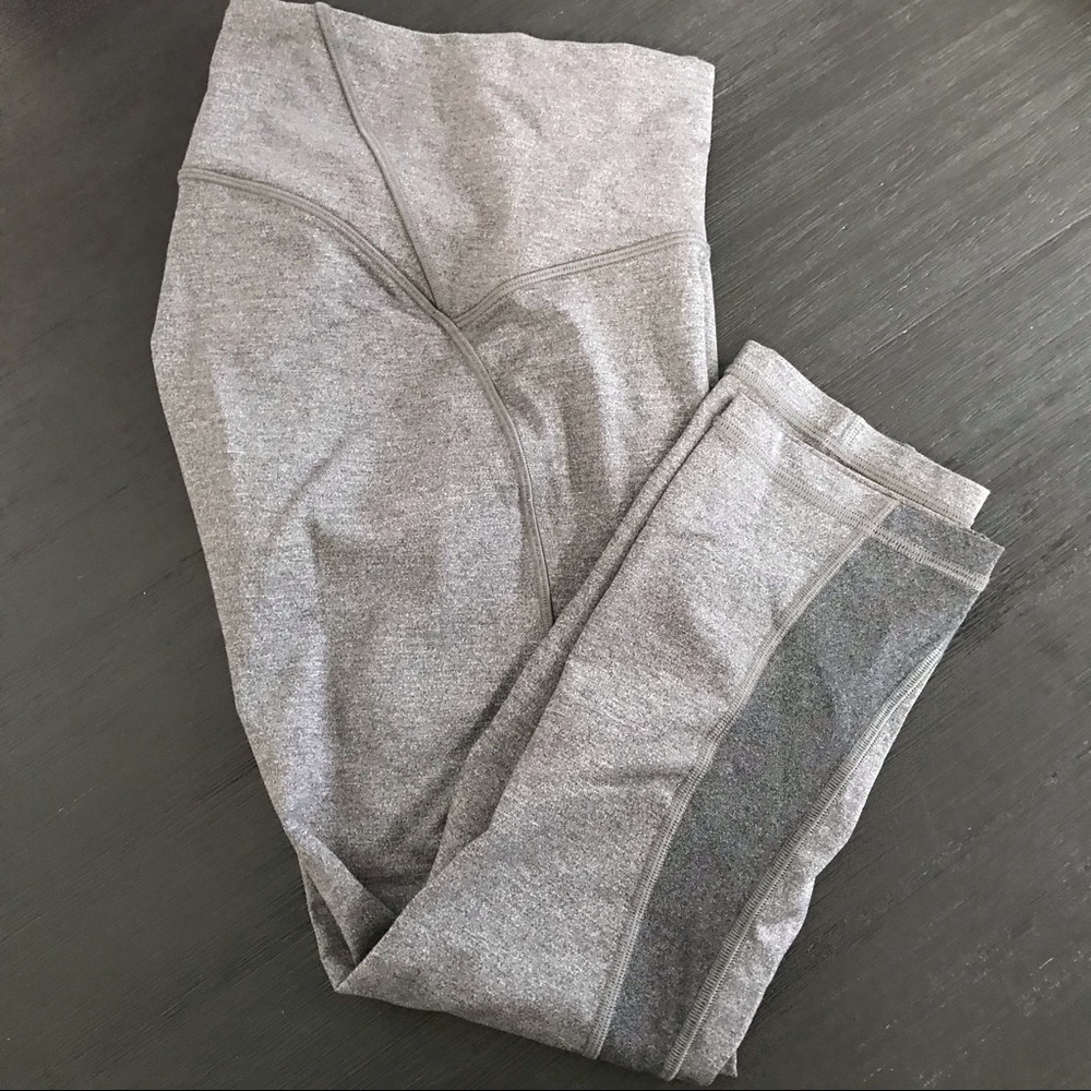 Lululemon Train Times Crop *21"
Heathered Black
